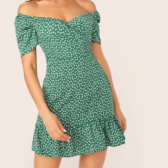 Dresses & Skirts - Polka dot dress